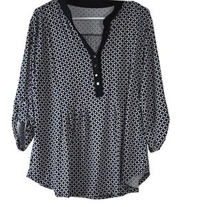 Womens Geometric Print Tunic Top 3/4 Sleeve‎ V Neck Button Accent Casual